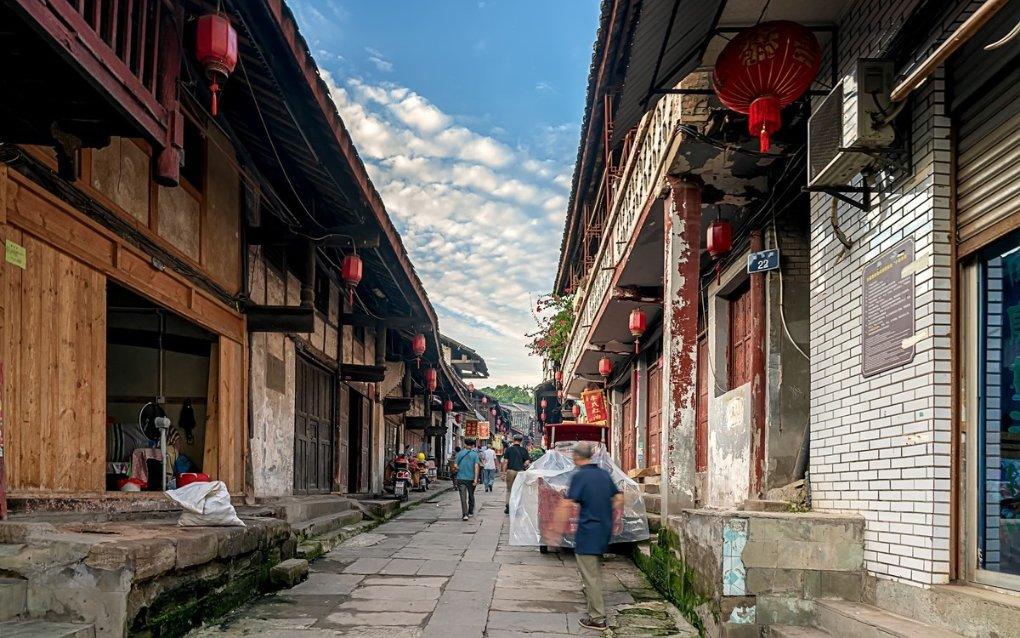 帝王蟹背后的真相:巴伦支海泛滥,价格高企的原因究竟是什么?